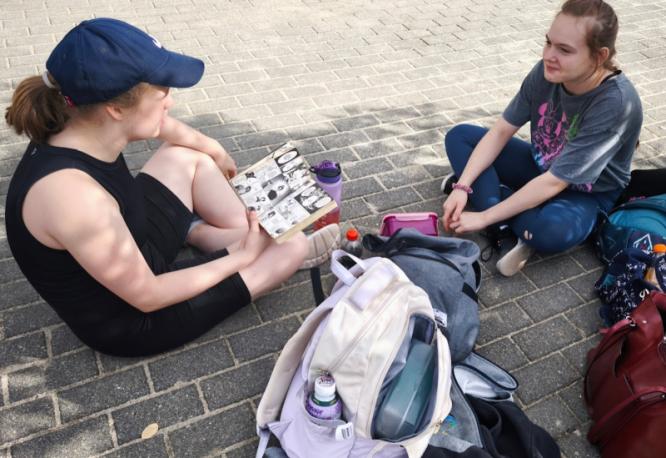 nele_und_lea.jpg