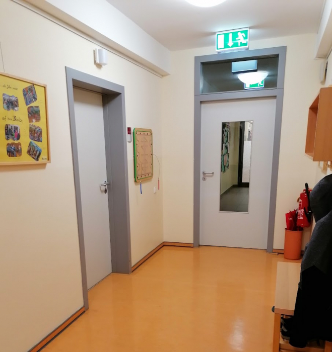 internat_gang_zu_den_raeumen.jpg